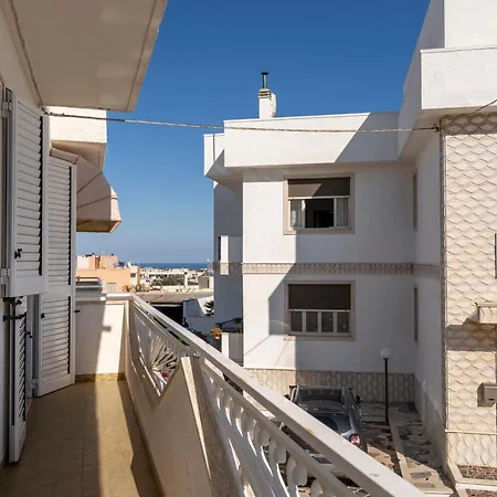 La Corte Con Vista - With Terrace & Parking Pezze Di Greco